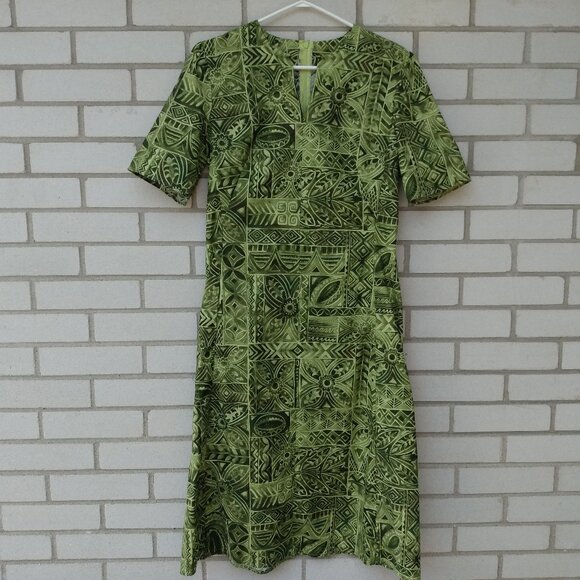 Amish Mennonite NO Cape Dress 36"B 32.5"W Handmade Modest Green Tropical - Picture 1 of 9